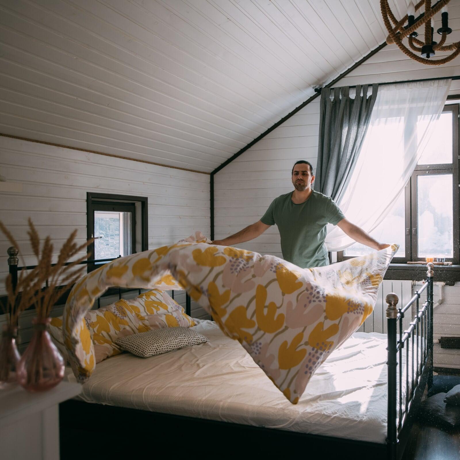 Otros hoteles están llenando habitaciones. Tú, ¿llenando excels? 